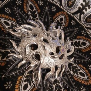 Sarah Coventry Brooche